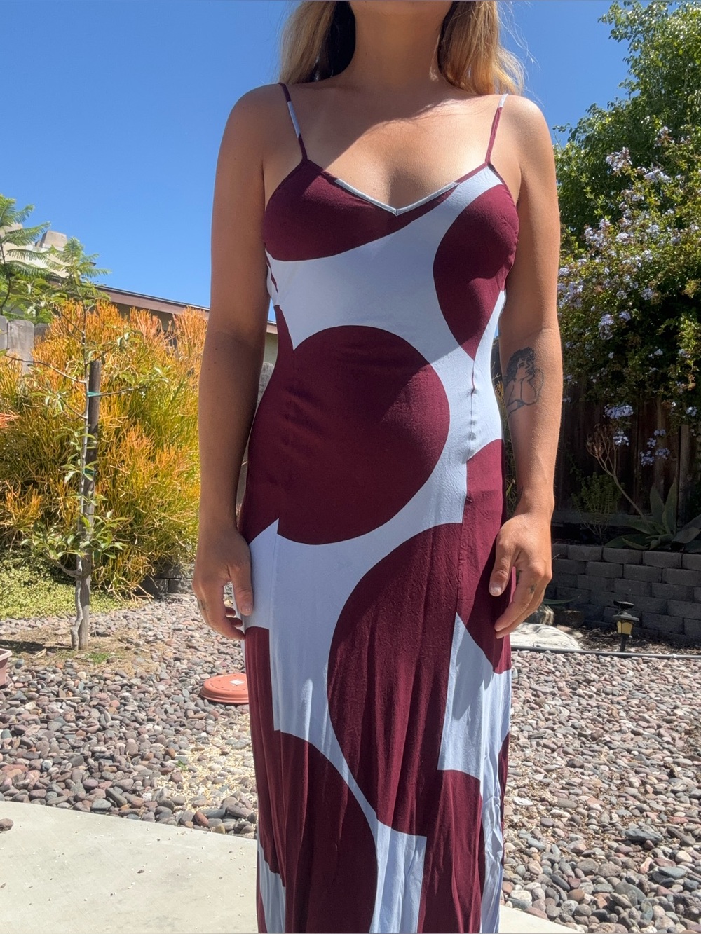 Dress - Picture 5 of 11